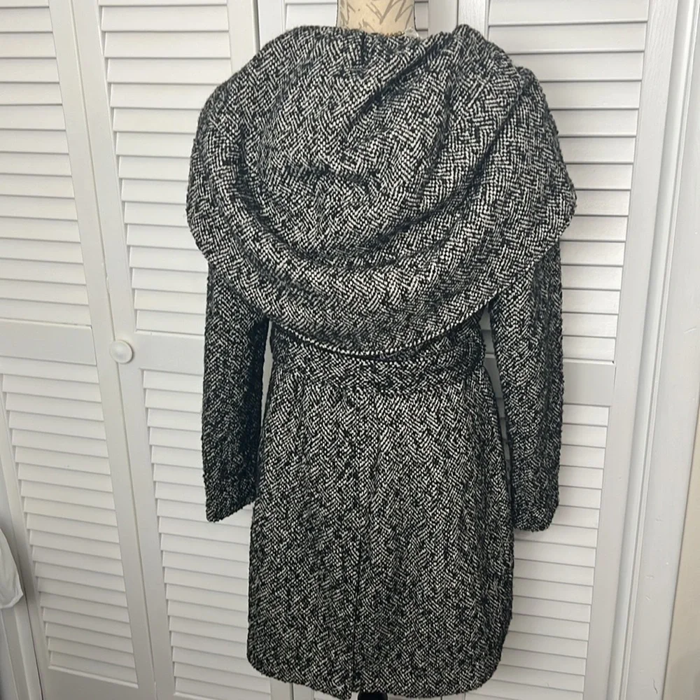 New York & Company Wool-blend Coat with hood - Picture 5 of 12